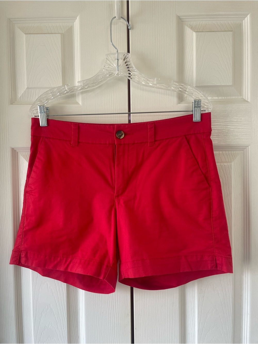 Old Navy Red Mid-Rise Everyday Shorts Flat Front Chino Style | Size 6